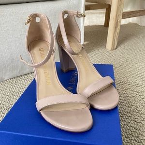 Stuart Weitzman Nearly Nude in Dolce, Size 7